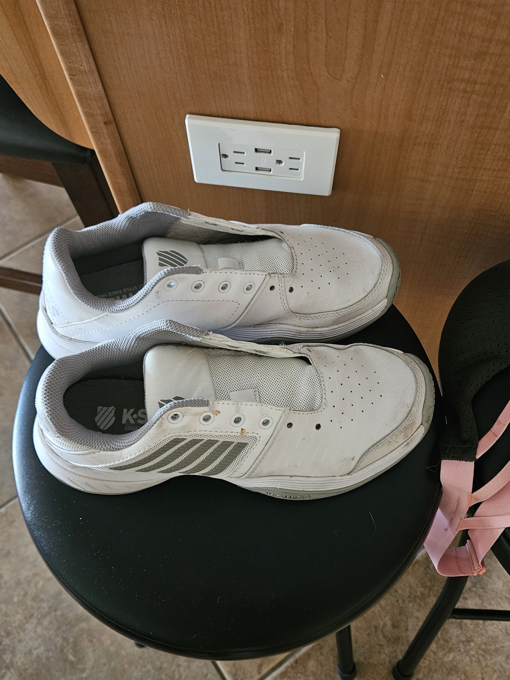 K-Swiss Kids White and Gray Casual Sneakers